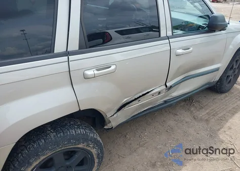 2009 Jeep Grand Cherokee Laredo из США, поврежденный, VIN 1J8GR48K49C507960